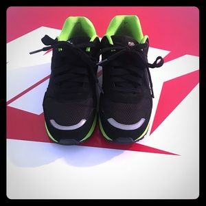 Nike sneakers Sz 8.5